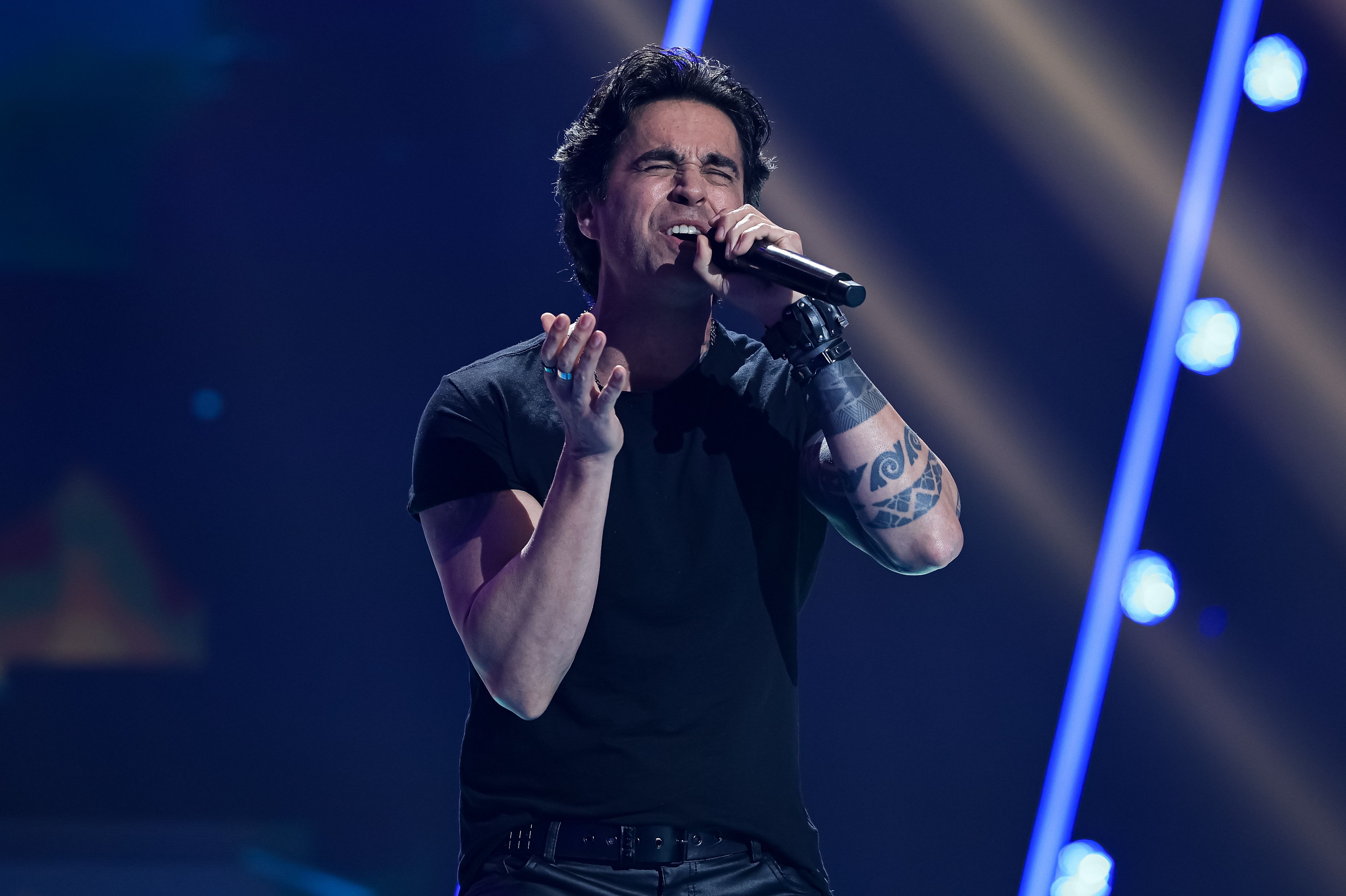 Cristopher Clark leva clássico do Van Halen ao palco do The Voice Brasil