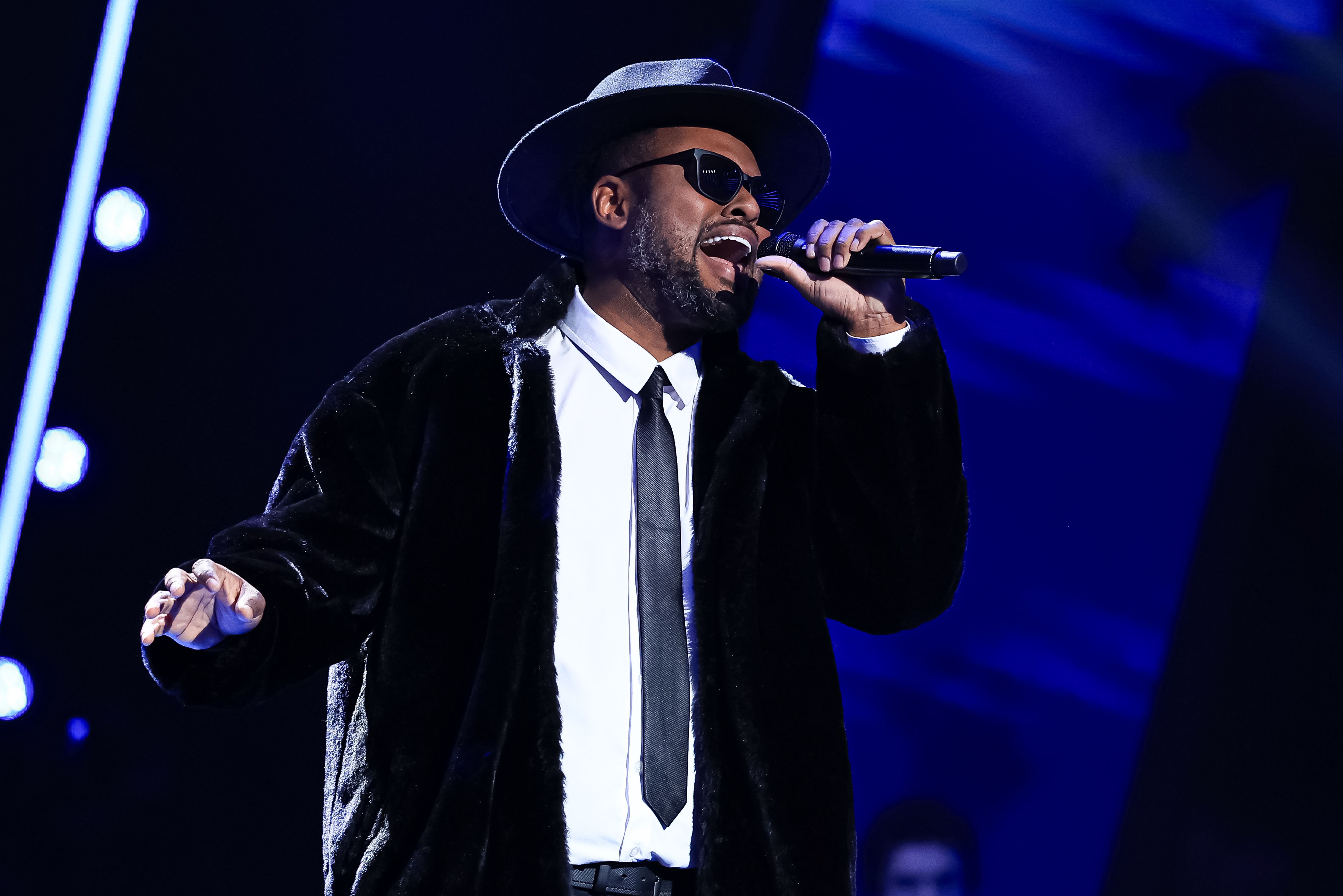 Hugo Rafael está de volta ao The Voice Brasil e conquista quatro cadeiras