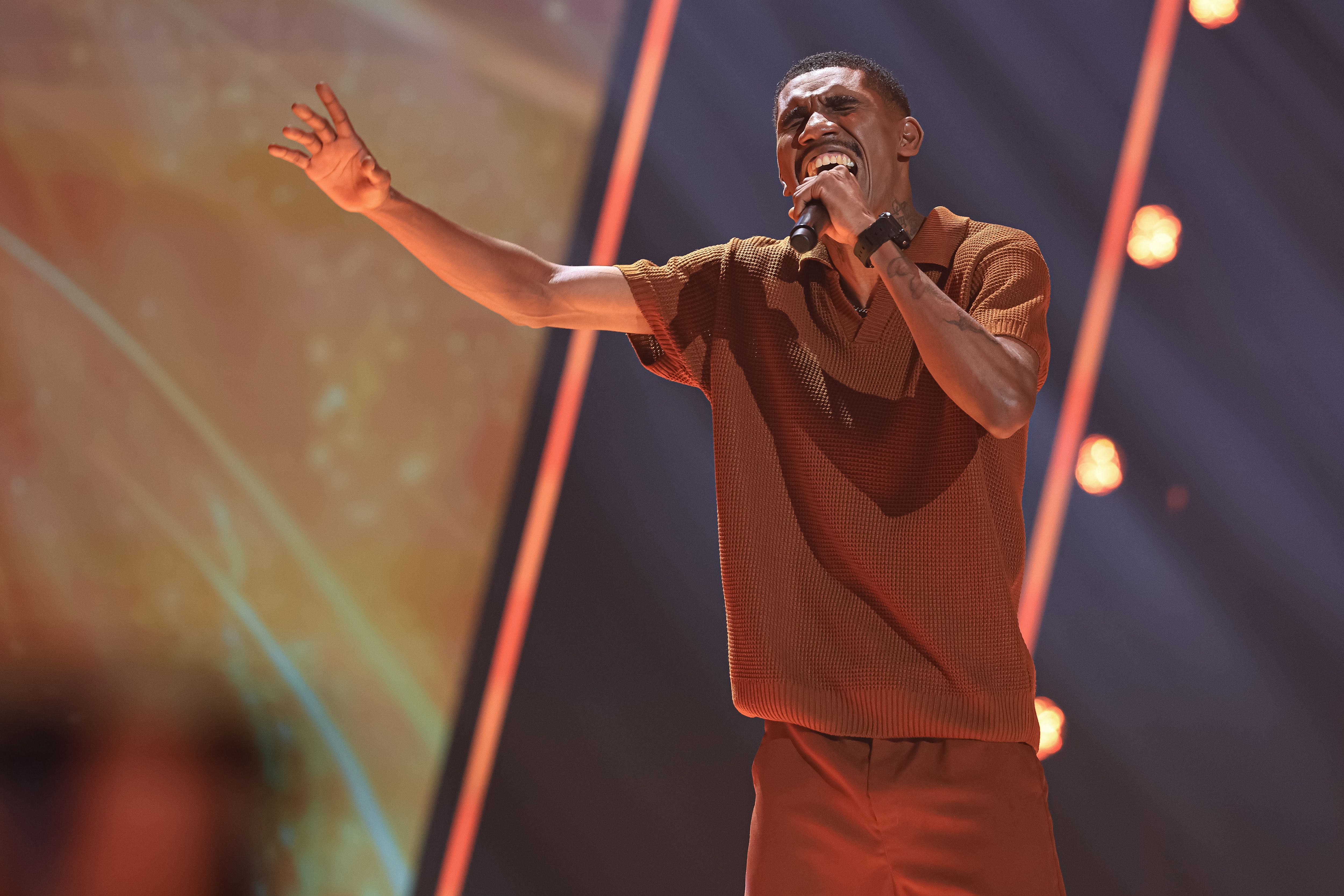 “Supera” embala a passagem de Zaki Santos pelo The Voice Brasil