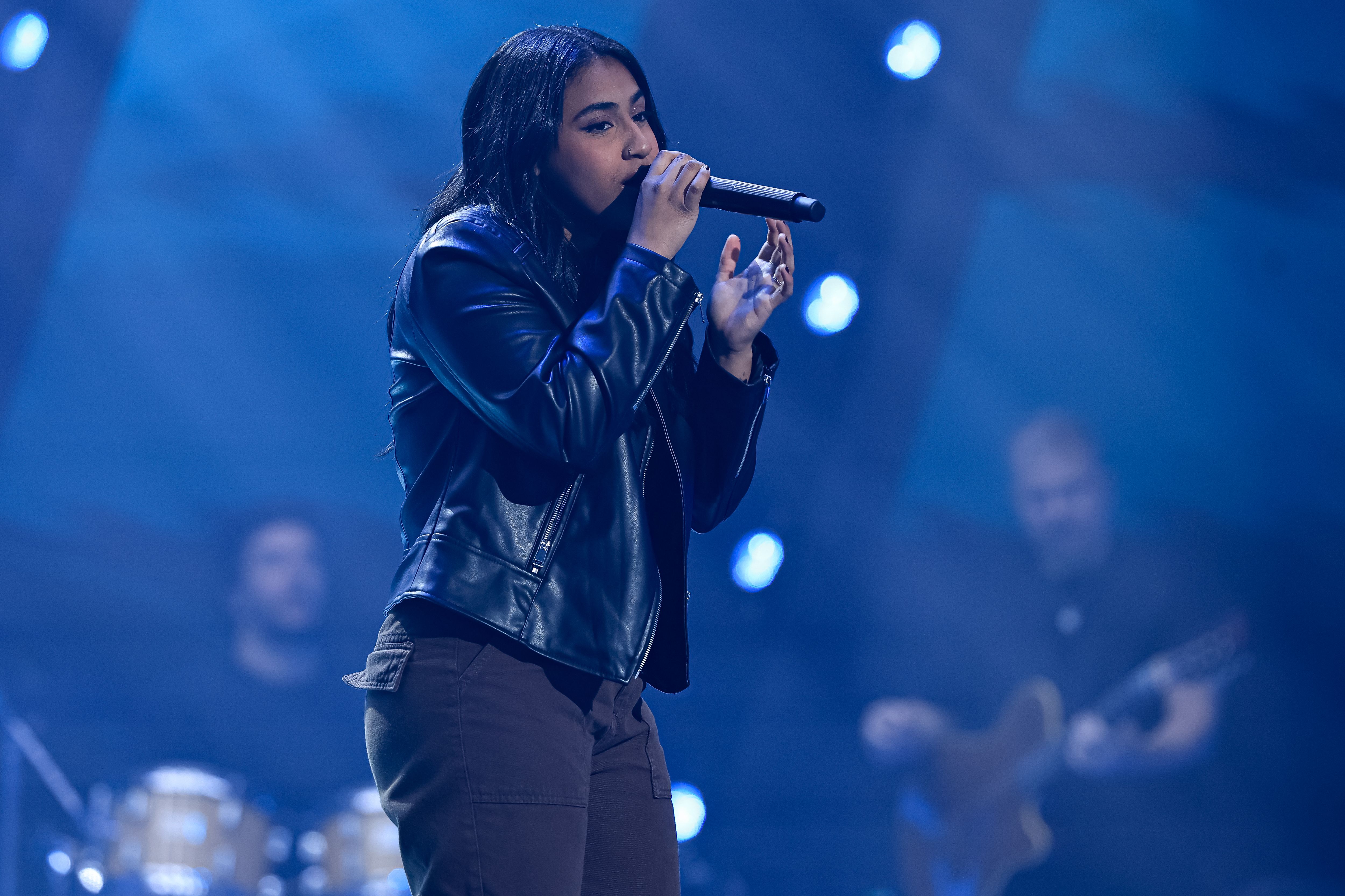 Raissa Barbosa encerra as Audições às Cegas com “Nome Proibido”